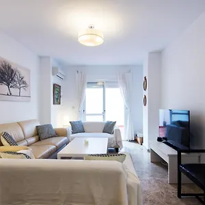 Center Location & Parking Free With Largeterrace & Bbq Málaga